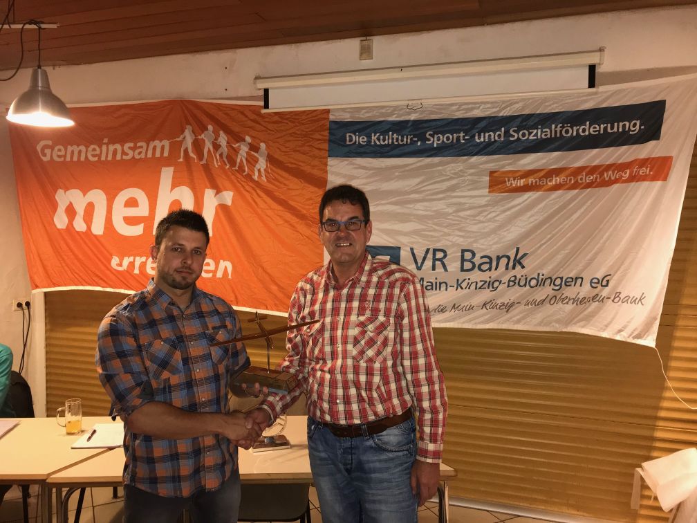 Sportliche Ehrungen bei der Herbstversammlung der Selbolder Segelflieger